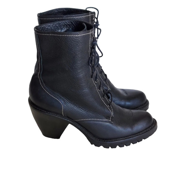 Via Spiga Black‎  Pebbled and Smooth Leather Cone Heeled Combat Boots - Picture 1 of 15